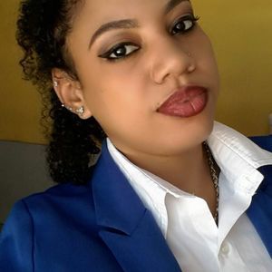 Meet your Posher, Jenny r.